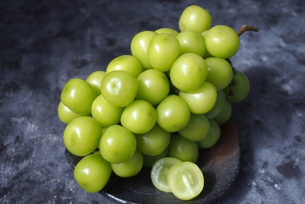 Grüne Trauben stecken voller Chlorophyll Grüne Trauben stecken voller Chlorophyll