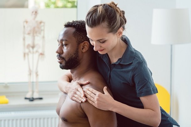 Arthrose: Physiotherapie und Übungen gegen Schmerzen Arthrose: Physiotherapie und Übungen gegen Schmerzen