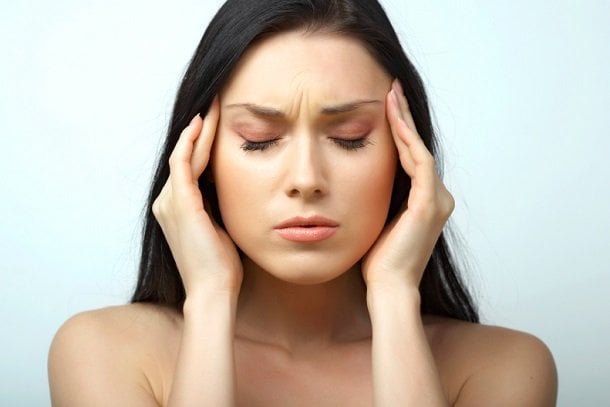 Sanfte Druckmassage: Kopfschmerzen mit Akupressur lindern