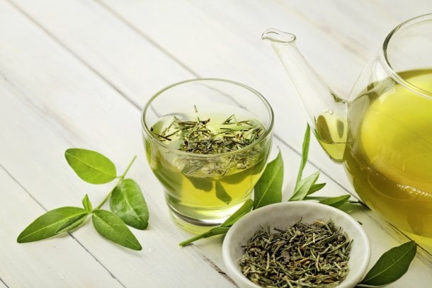 Grüner Tee: Senkt dieses Hausmittel die Triglycerid-Werte? Grüner Tee: Senkt dieses Hausmittel die Triglycerid-Werte?
