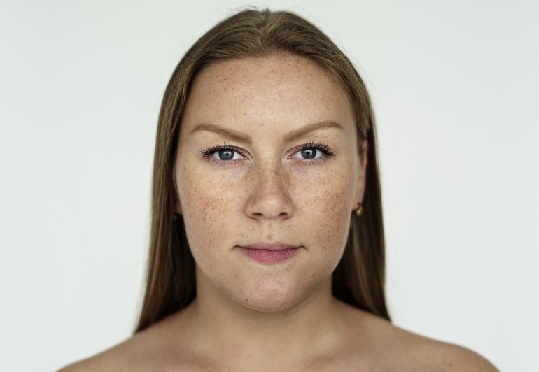 Hautpflege: Frau mit gepflegter Haut
