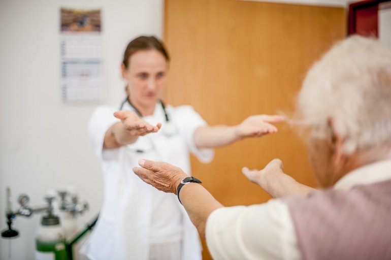 Test auf Myasthenia gravis beim Arzt