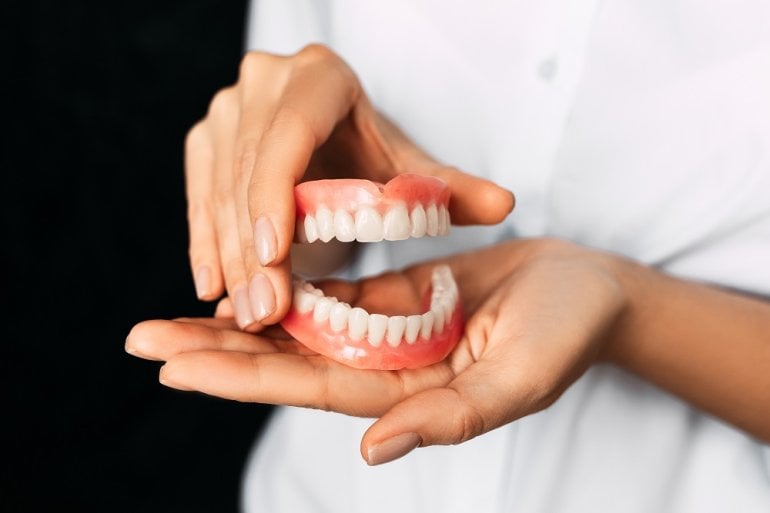 Modell der Zähne im menschlichen Gebiss