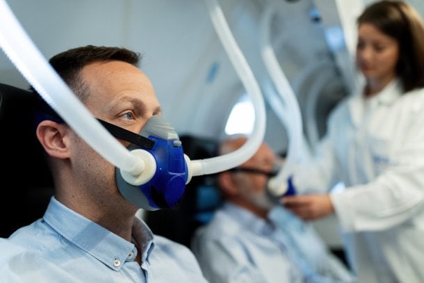 Hyperbare Sauerstofftherapie bei Tinnitus Hyperbare Sauerstofftherapie bei Tinnitus