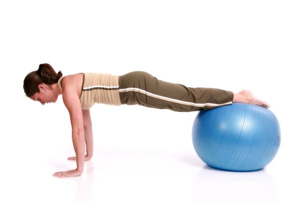 Training für die Sommerfigur mit dem Gymnastikball Training für die Sommerfigur mit dem Gymnastikball